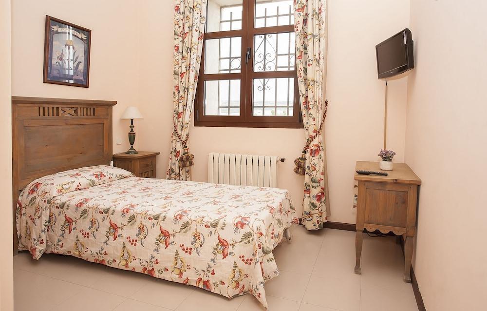 Hostal Las Paneras Ávila Exteriér fotografie