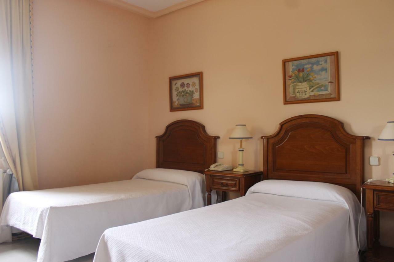 Hostal Las Paneras Ávila Exteriér fotografie